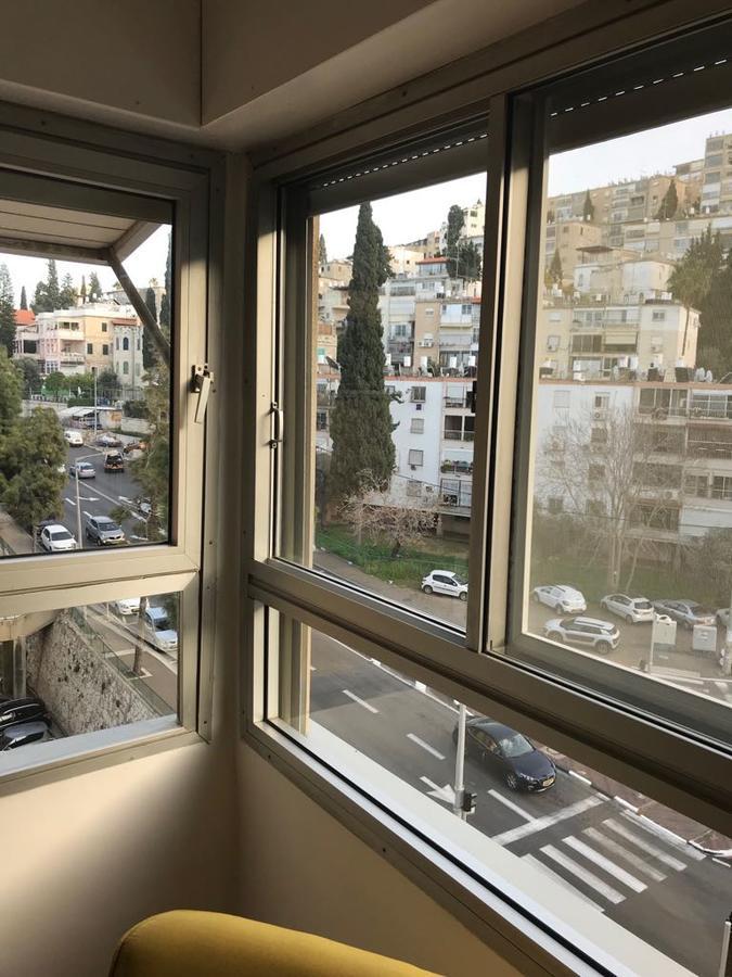 حيفا Sunny Retreat Apartment By German Colony المظهر الخارجي الصورة