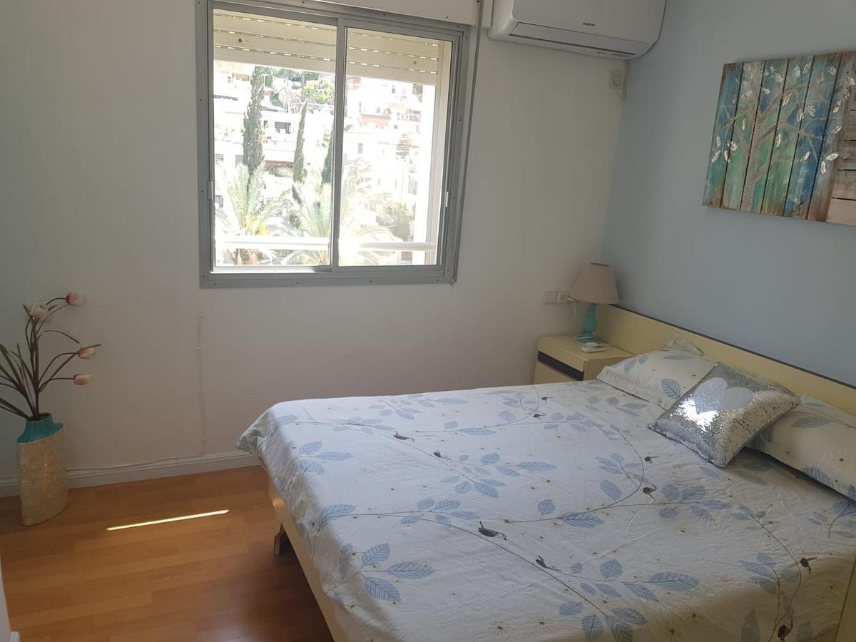حيفا Sunny Retreat Apartment By German Colony المظهر الخارجي الصورة